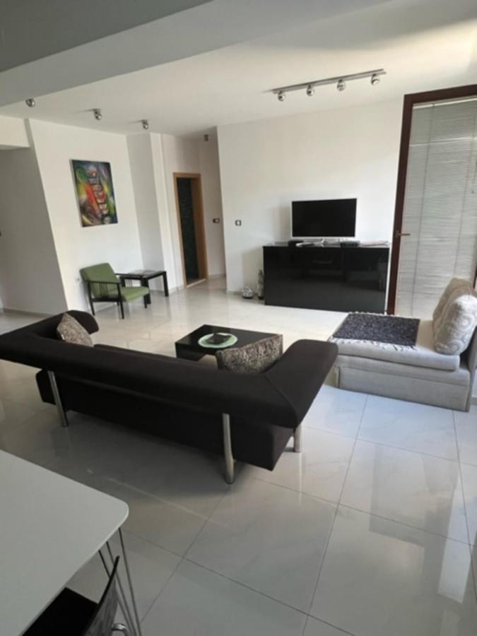 Vardar Skopje Extérieur photo